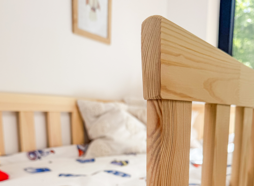 BELLA 90x190 borovicová dětská postel Montessori Lano Nábytek