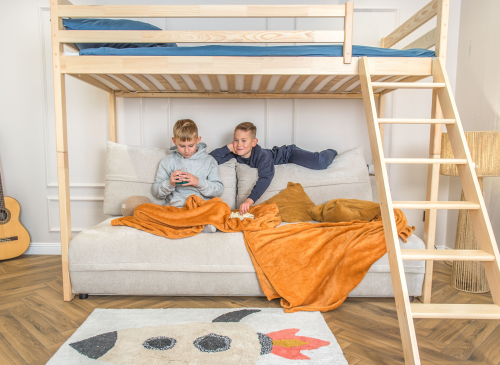 SAVIO 90x200/140x200 borovicová postel na vyvýšené konstrukci s rozkládací pohovkou béžová látka perfect harmony 02 Lano Nábytek