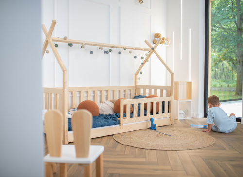 BOGUŚ 80x190 borovicová dětská postel Montessori teepee Lano Nábytek