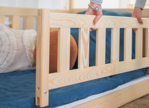 BOGUŚ 90x180 borovicová dětská postel Montessori teepee Lano Nábytek