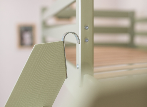 SAVIO 90x200/140x200 olivový postel na vyvýšené konstrukci s rozkládací pohovkou béžová látka perfect harmony 02 Lano Nábytek