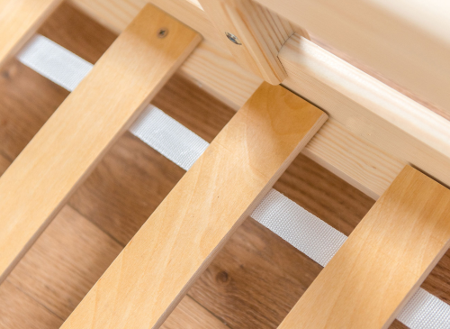 FINI 140x200 borovicová dětská postel Montessori Lano Nábytek