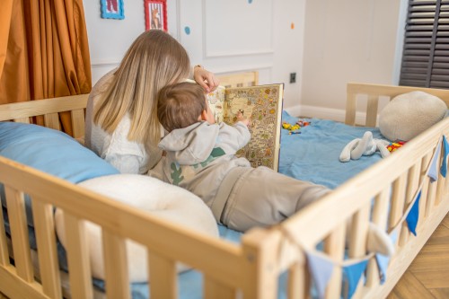 LEVI 140x200 borovicová jednolůžková dětská postel Lano Nábytek