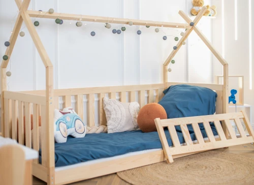 BOGUŚ 90x190 nenatřené dřevo dětská postel Montessori teepee Lano Nábytek