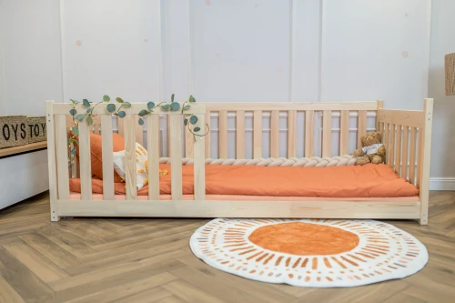 CONCEPT 90x200 borovice dětská postel Montessori Lano Nábytek